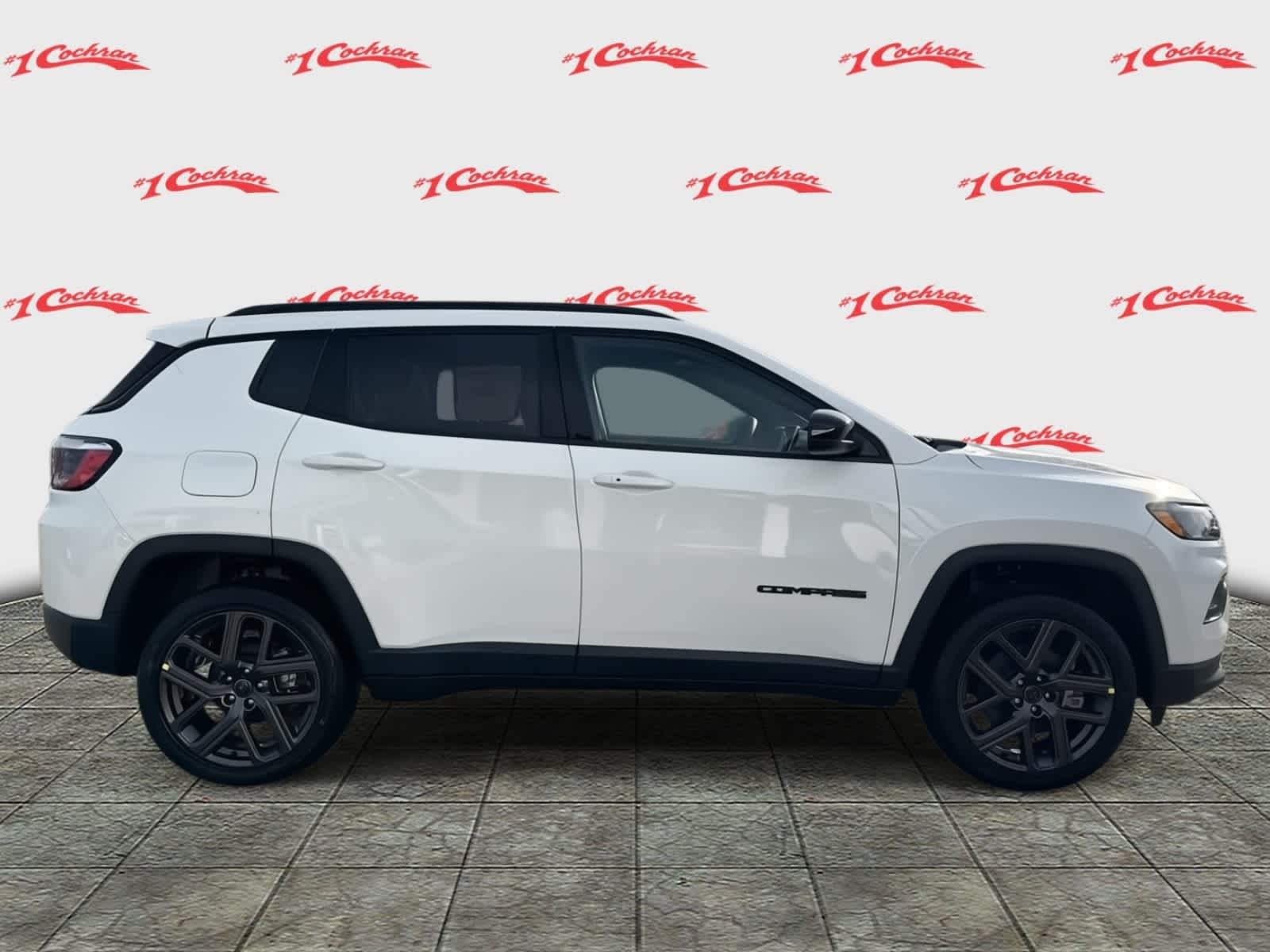 New 2026 Bright White Clearcoat Jeep Latitude image 7