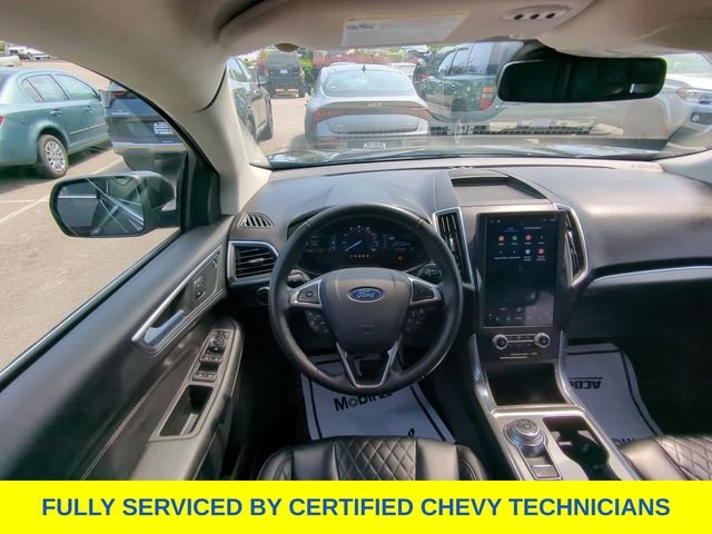 Used 2024 Black Ford Titanium image 39