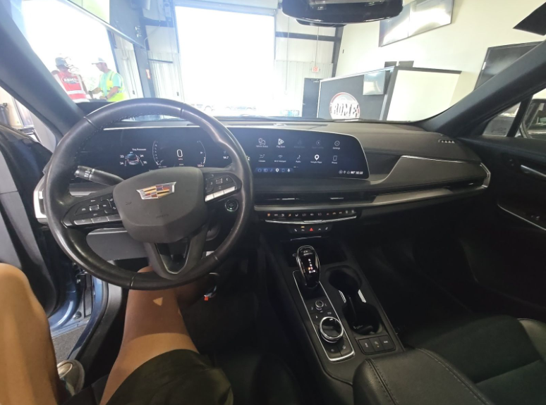 Used 2024 Blue Cadillac Luxury image 11