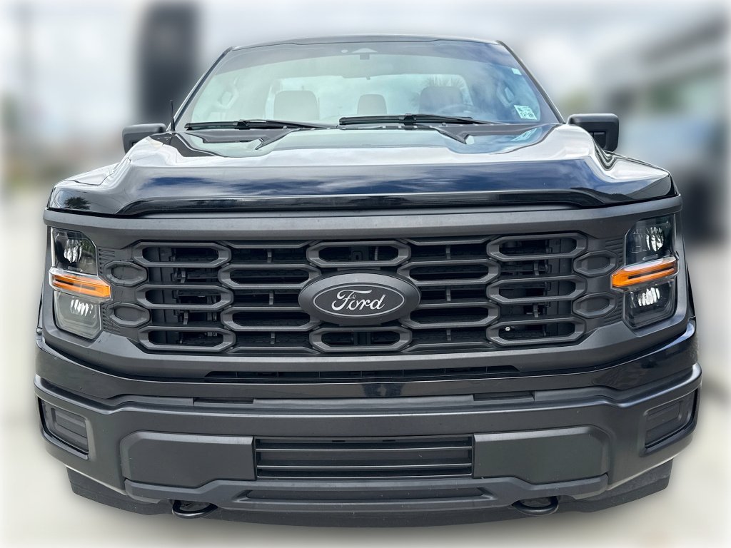 Used 2024 Agate Black Ford XL image 2