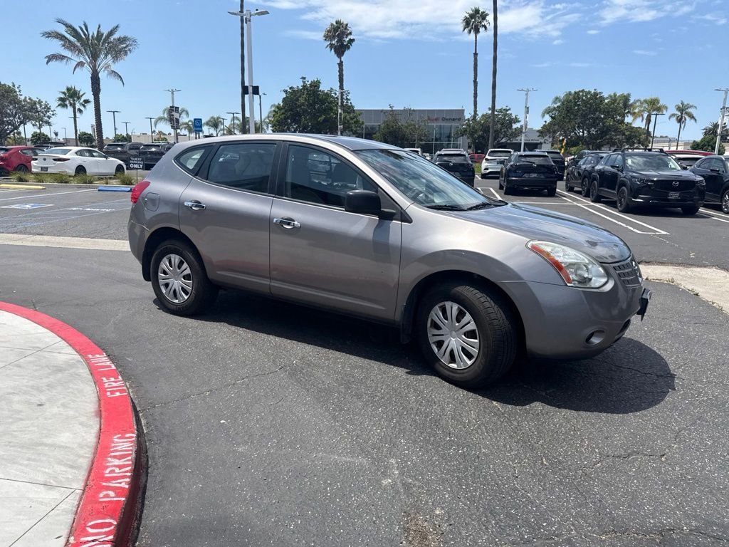 Used 2010 Black Nissan S image 32