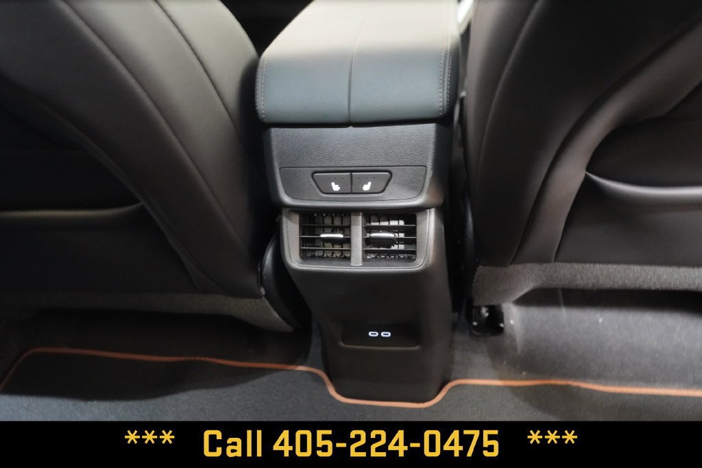 2027 GMC Terrain AT4 - Photo 24
