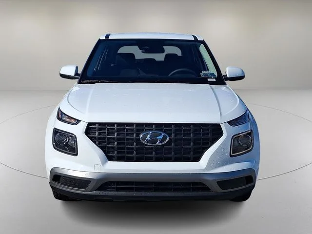 New 2026 White Hyundai SE image 2