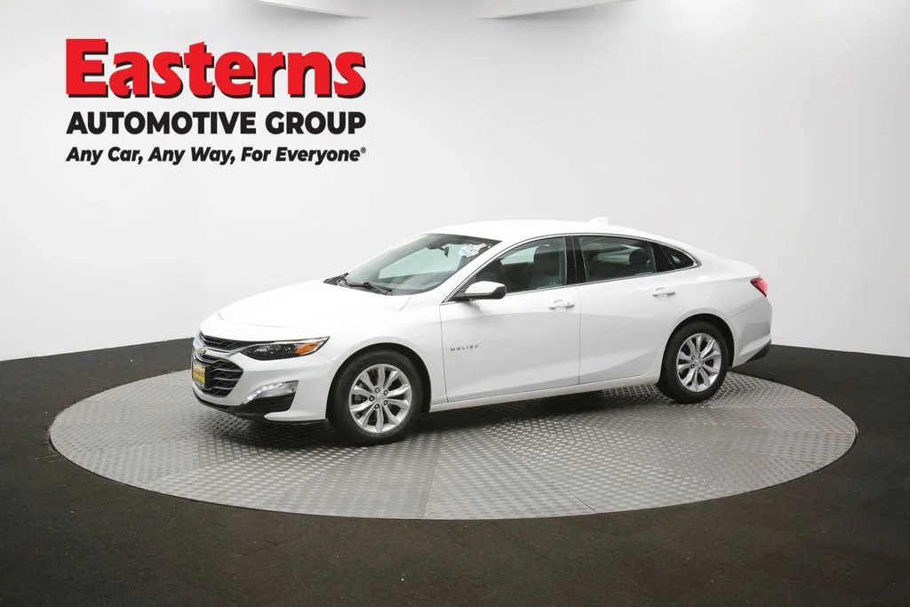 Used 2022 White Chevrolet LT image 54