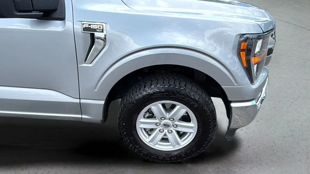 Used 2023 Silver Ford XLT image 32