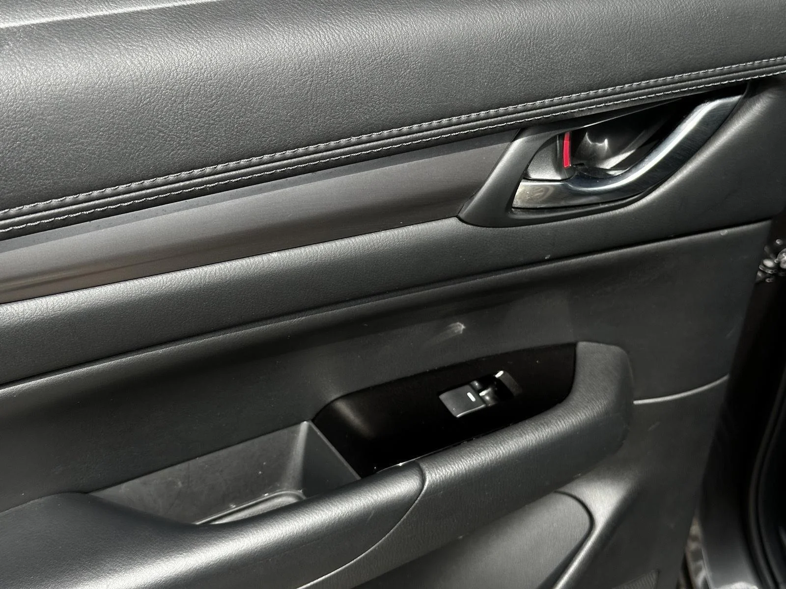 Used 2018 Machine Gray Metallic Mazda Touring image 24