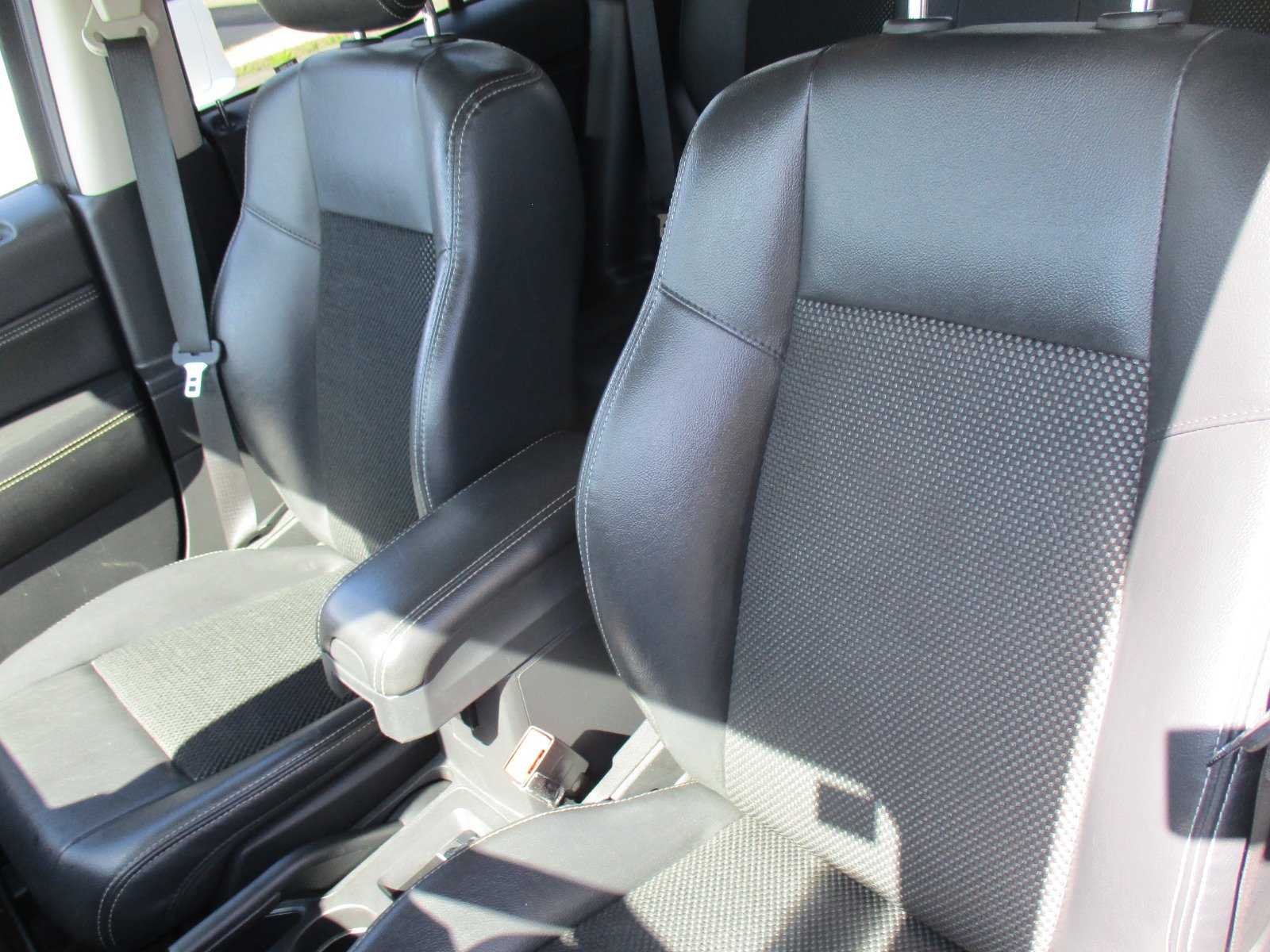 Used 2016 GRANITE Jeep Latitude image 13