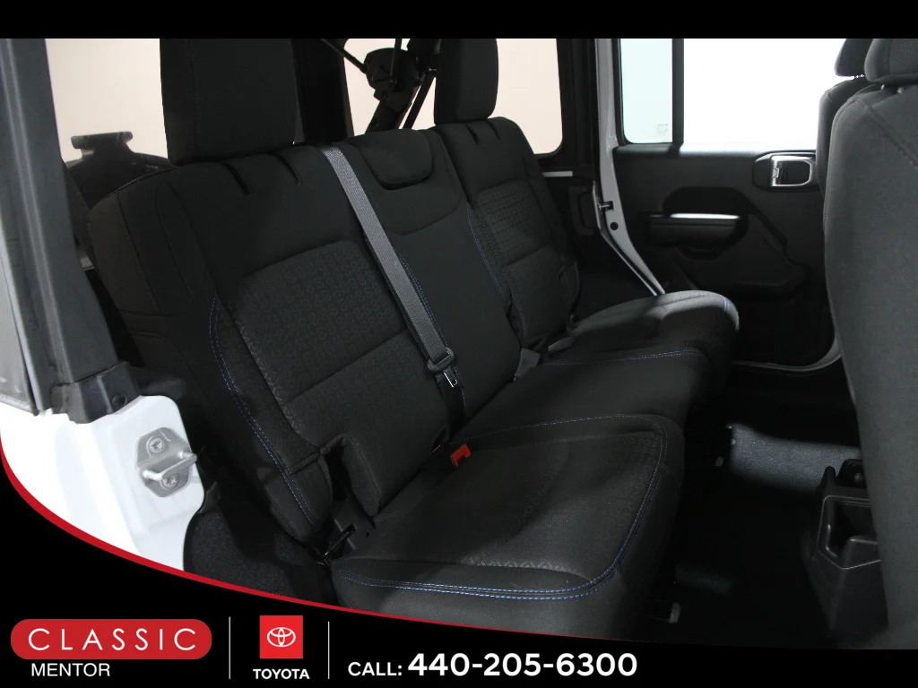 Used 2021 WHITE Jeep Willys image 18