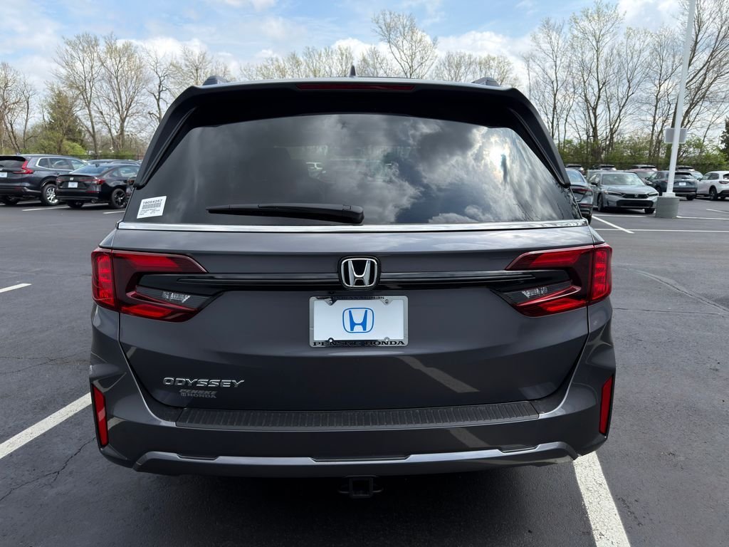 New 2026 Modern Steel Metallic Honda EX-L image 7