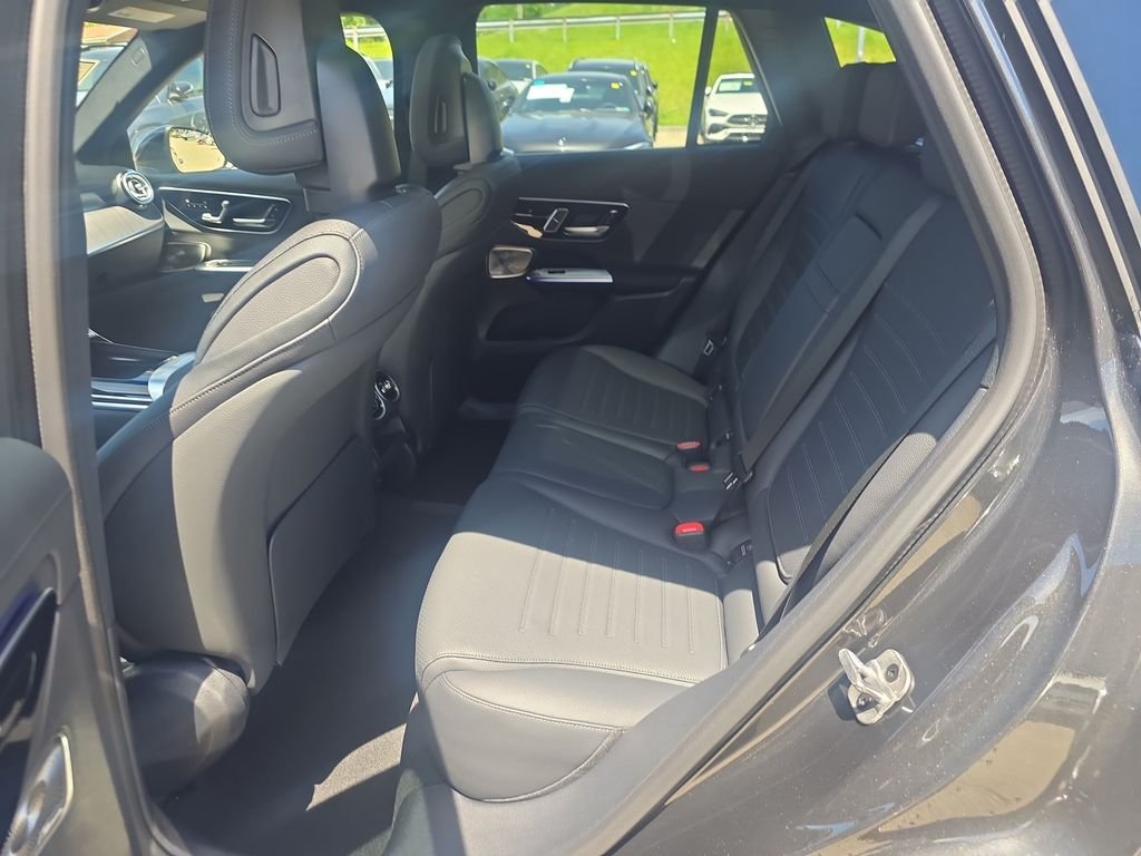 New 2026 Graphite Grey Metallic Mercedes-Benz GLC 300 image 25