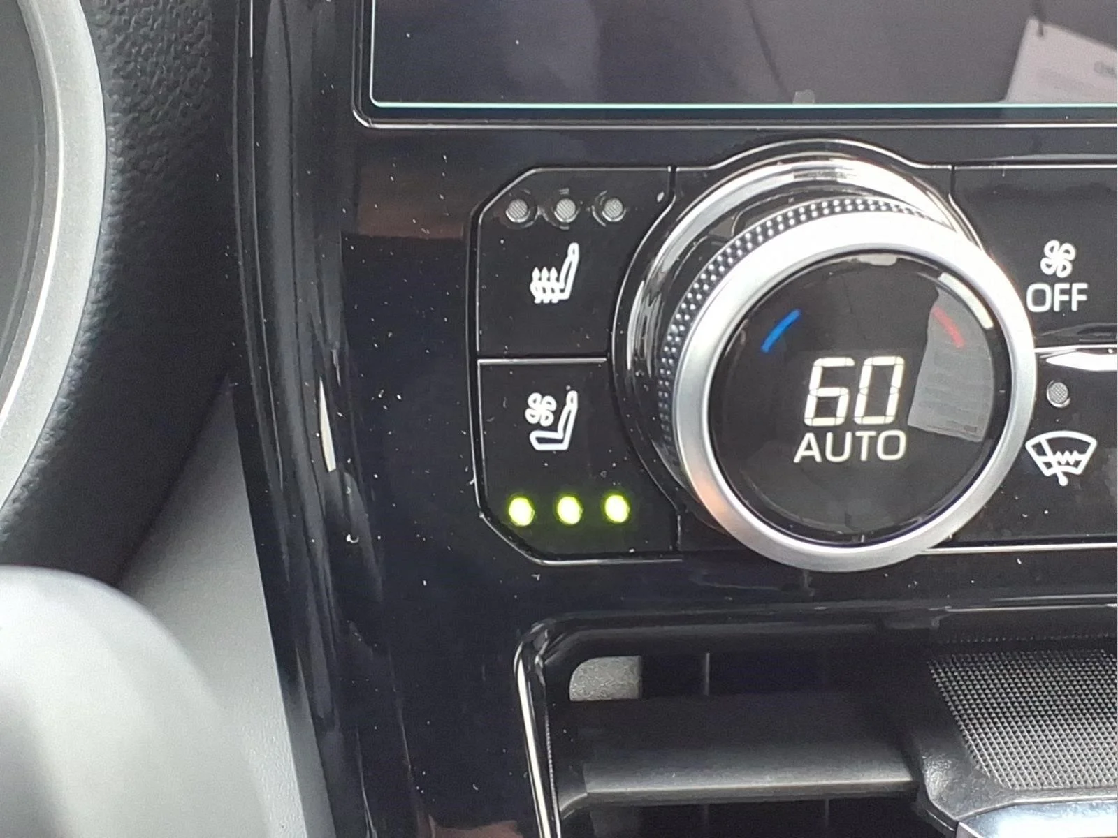 Certified Used 2026  Toyota Limited image 18