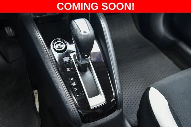 Used 2021 Black Nissan 1.6 SV image 31