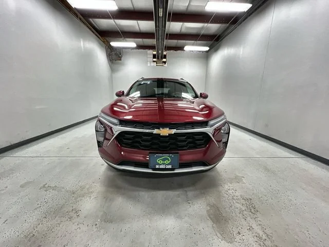 Certified Used 2025 Crimson Metallic Chevrolet LT image 3