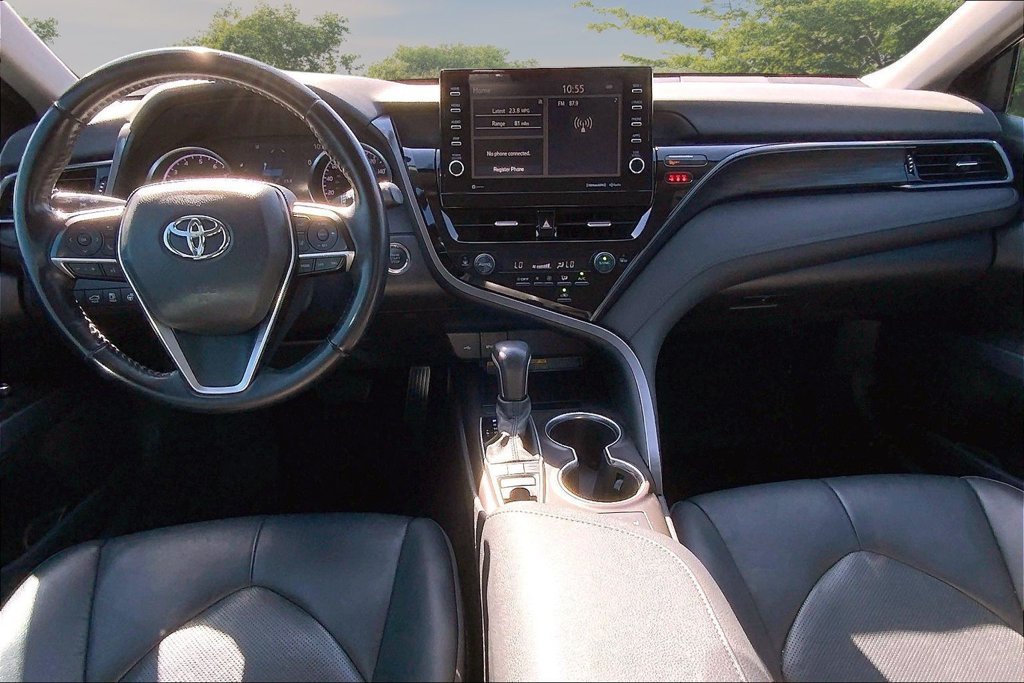 Used 2021 Black Toyota XLE image 7