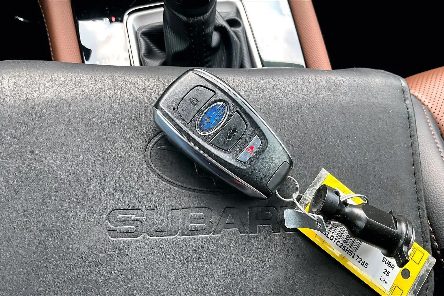 Used 2025 Crimson Red Pearl Subaru Touring image 12