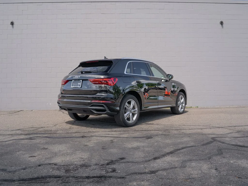 Used 2024 Black Audi Premium Plus image 7
