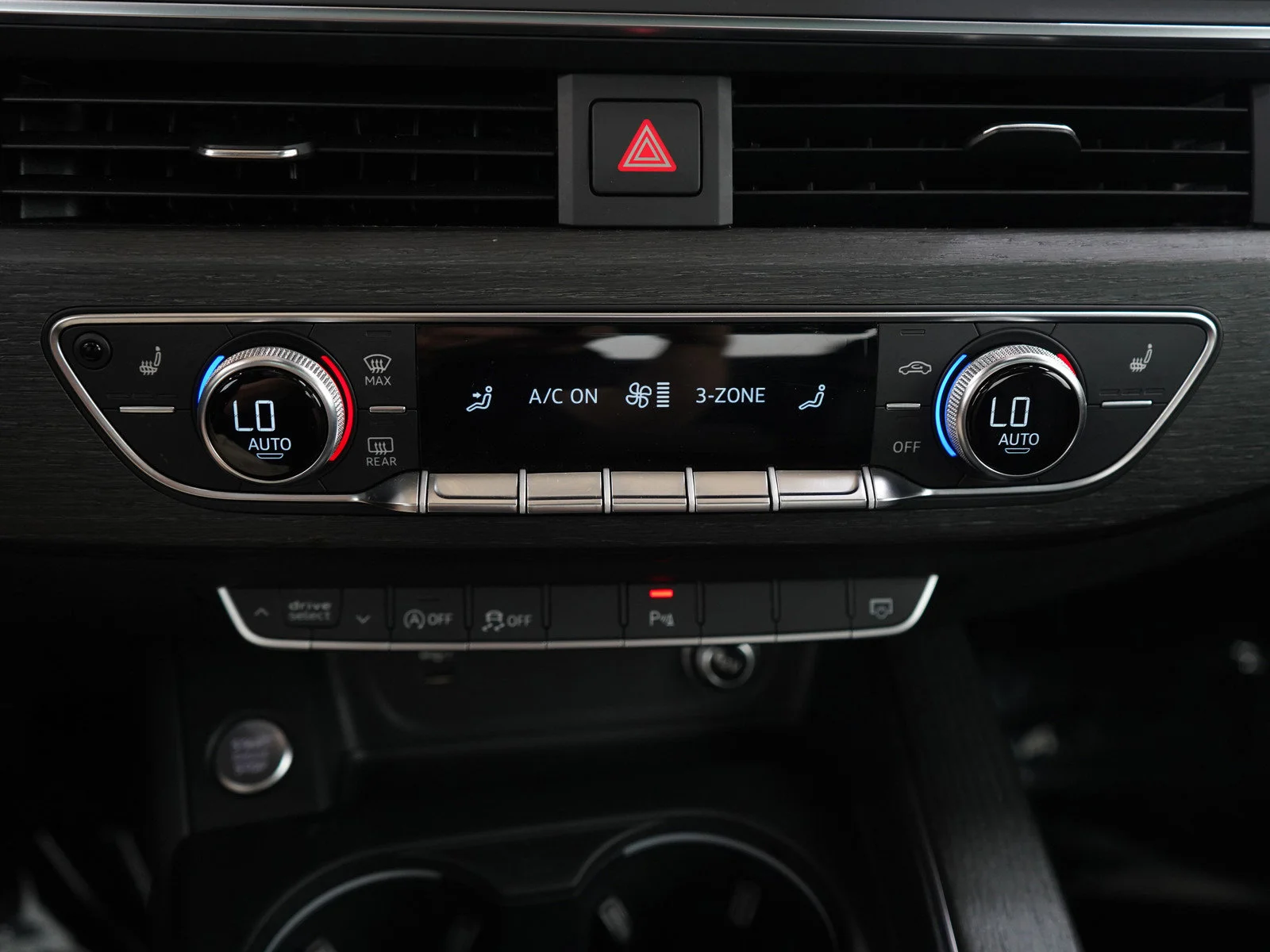 Used 2019 Manhattan Gray Metallic Audi 2.0T Premium Plus image 18