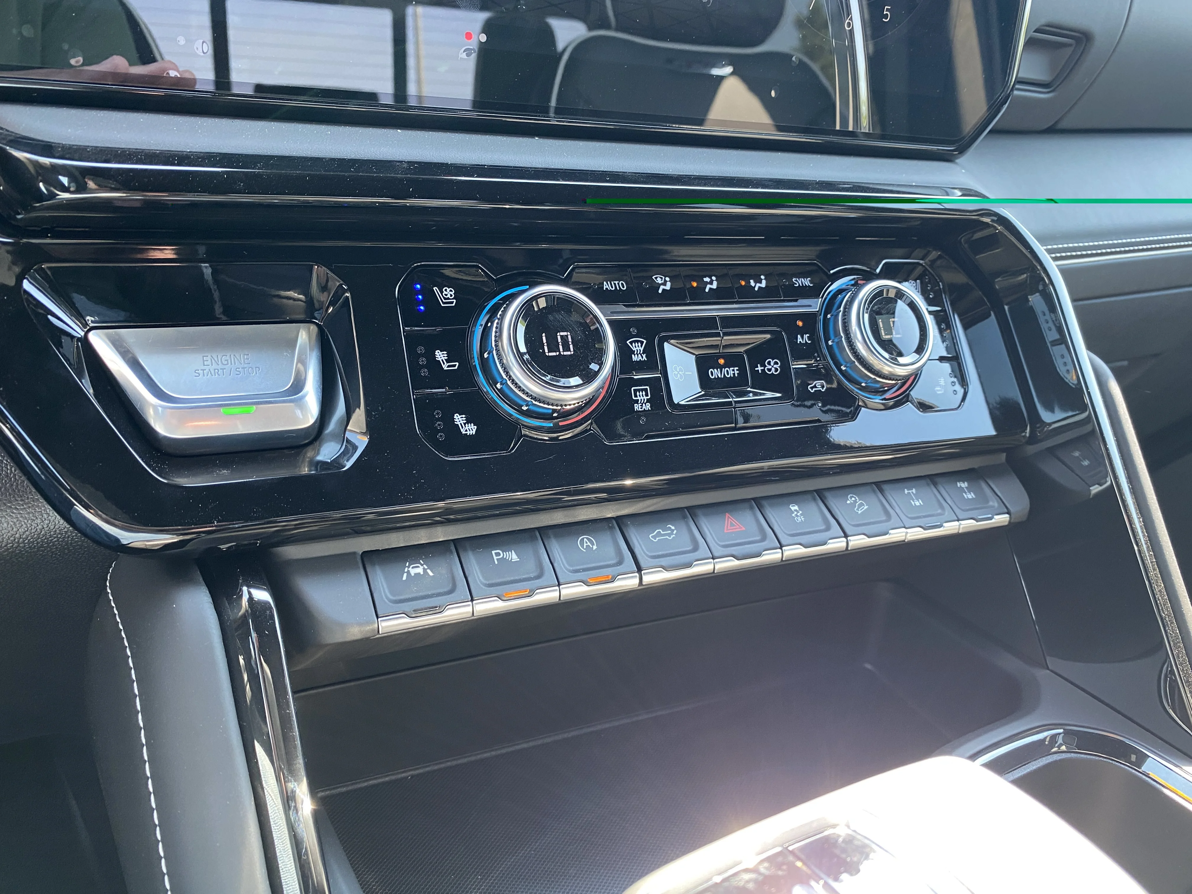 New 2026 ONYX BLACK GMC AT4X image 22