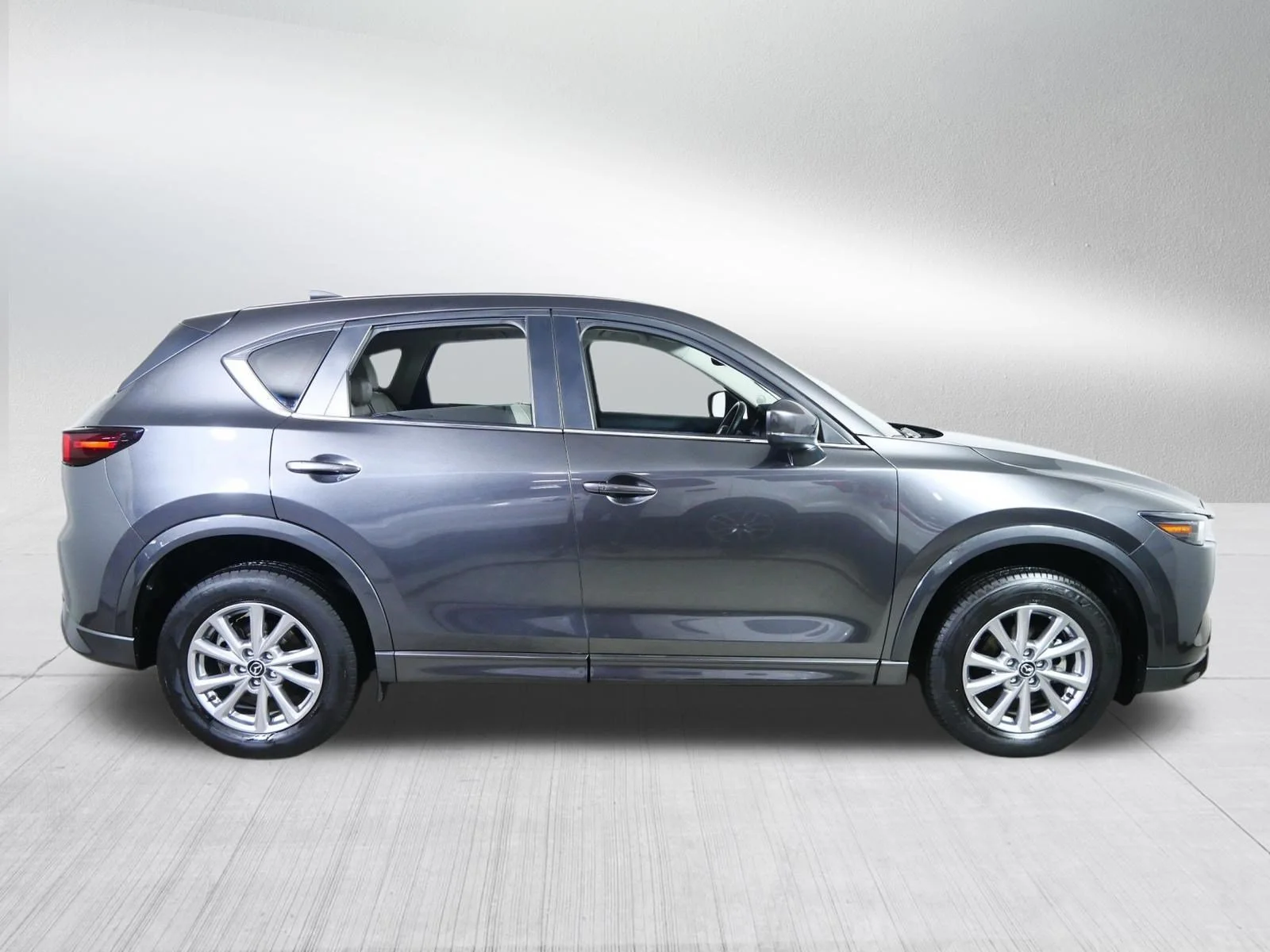 Used 2024 Machine Gray Metallic Mazda 2.5 S Preferred Package image 8