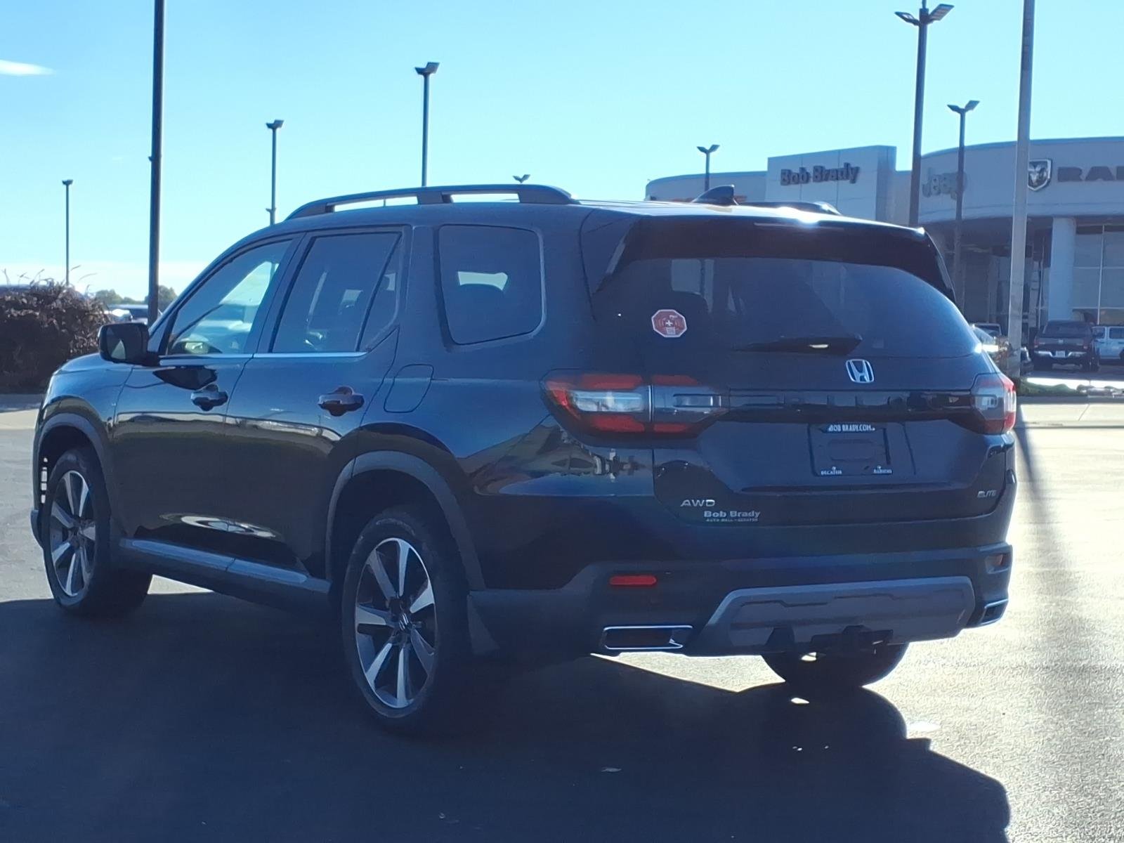2024 Honda Pilot Elite - Photo 15