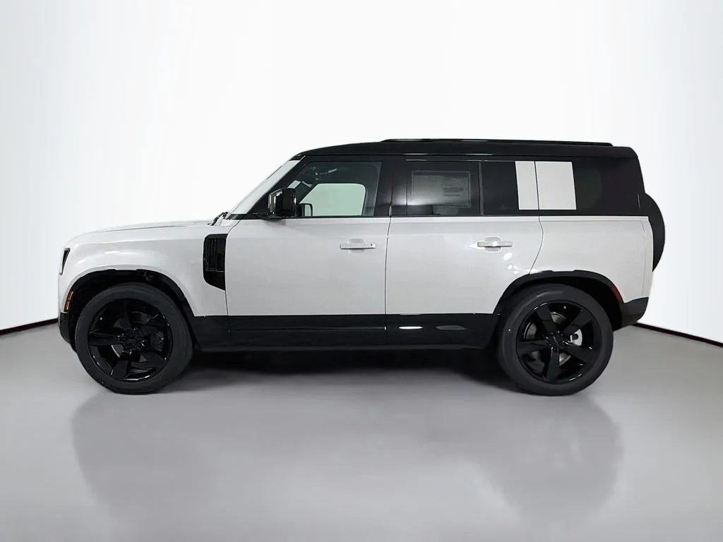 New 2026 Borasco Grey Land Rover X-Dynamic SE image 8