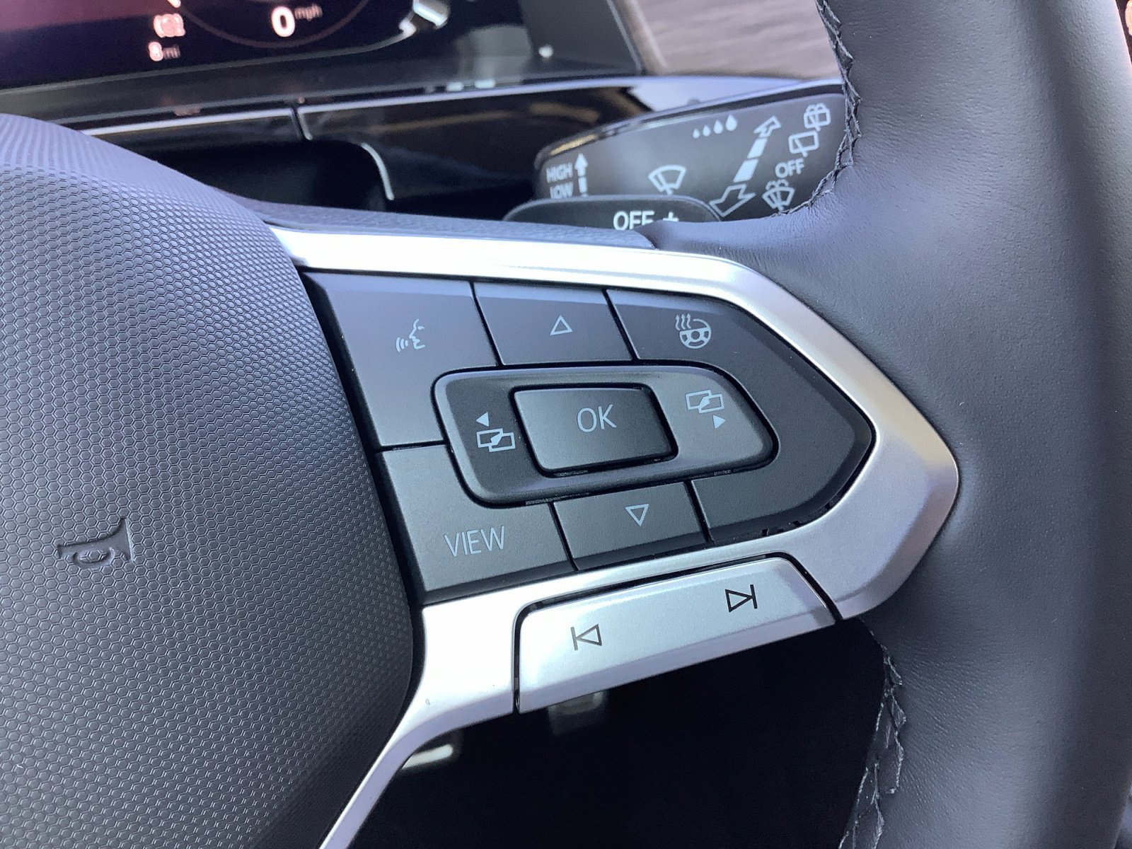 New 2026 Pure Gray Volkswagen 2.0T SEL Premium R-Line image 25