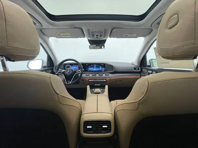 New 2026 MANUFAKTUR Moonlight White Metallic Mercedes-Benz GLE 350 image 22