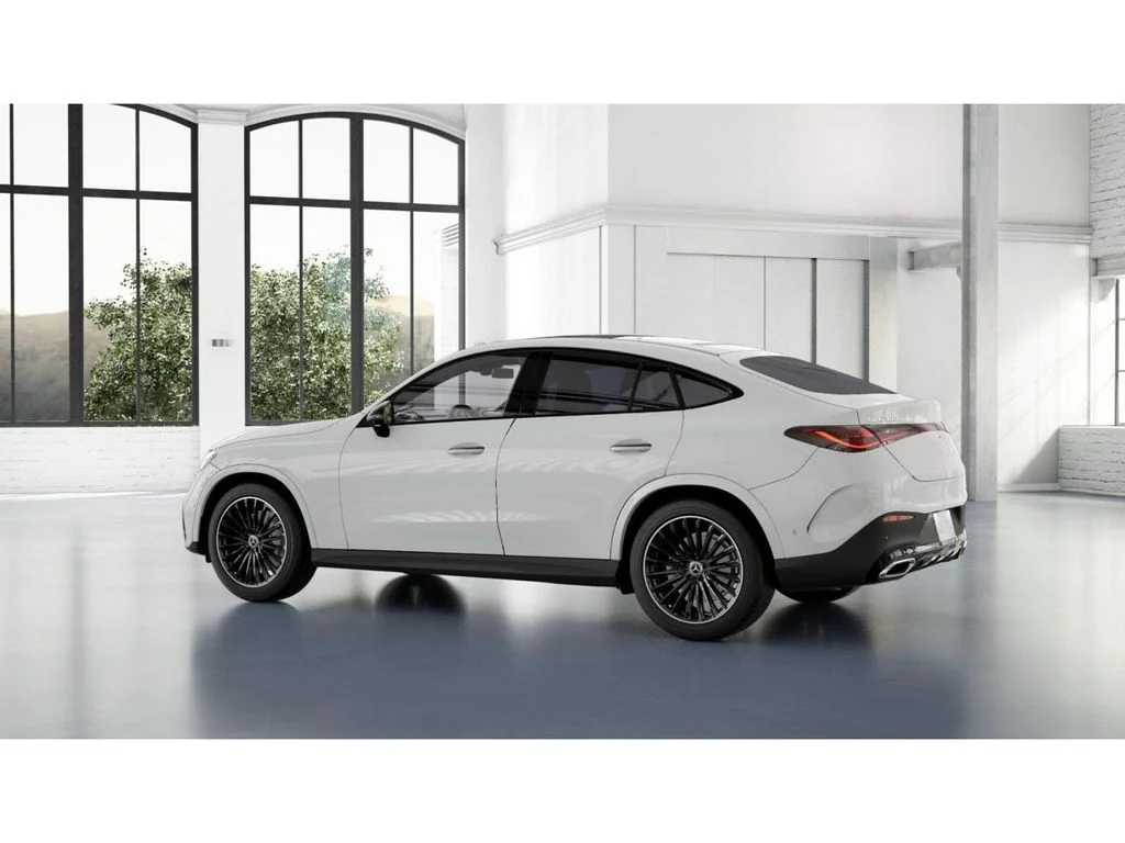 New 2027 White Mercedes-Benz GLC 300 image 31