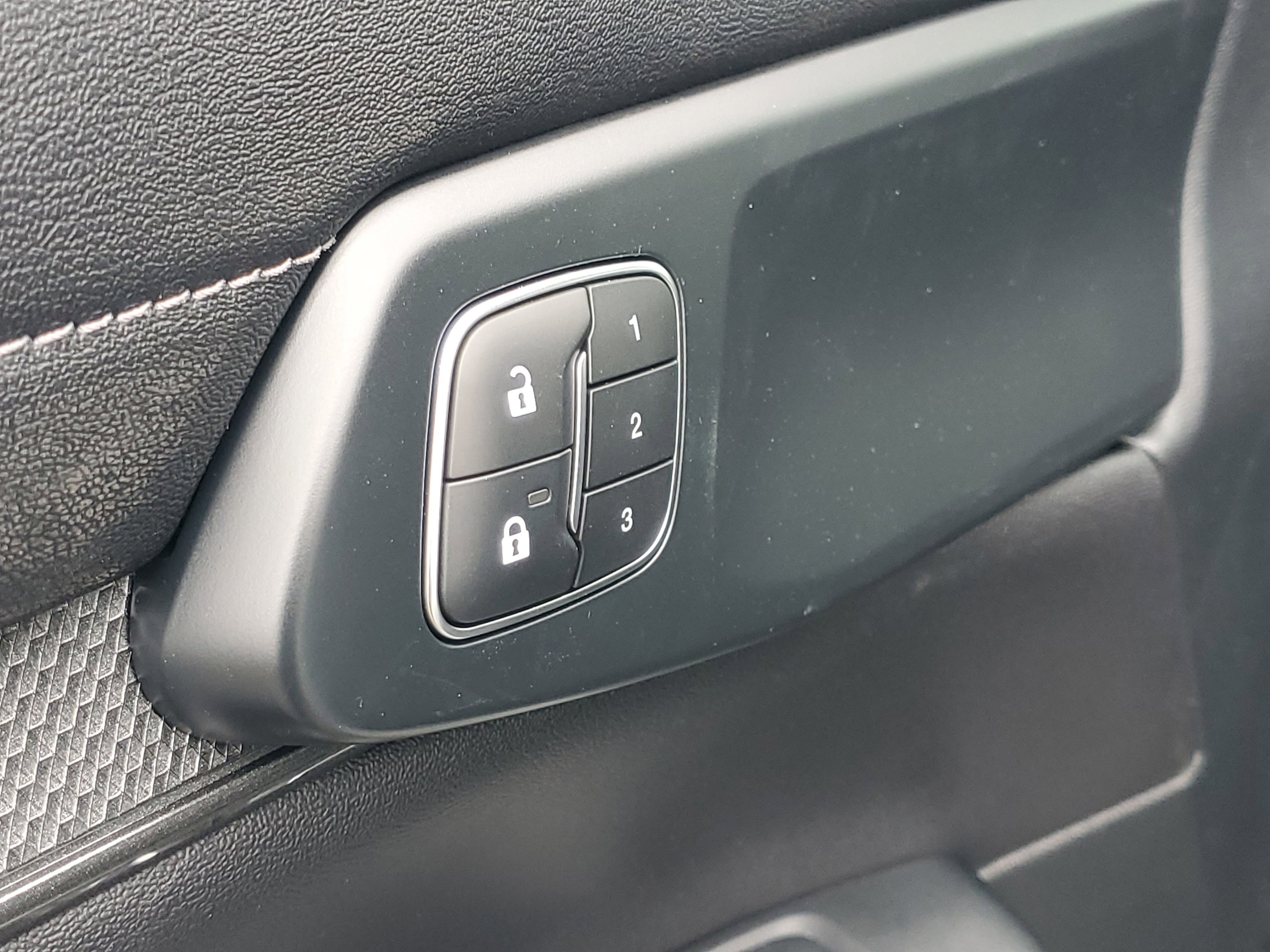 New 2026 Avalanche Ford Lariat® image 12