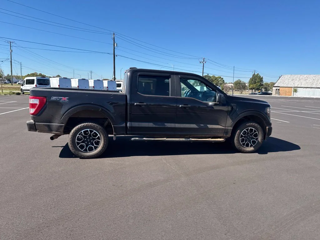 Used 2023 Black Ford XL image 14