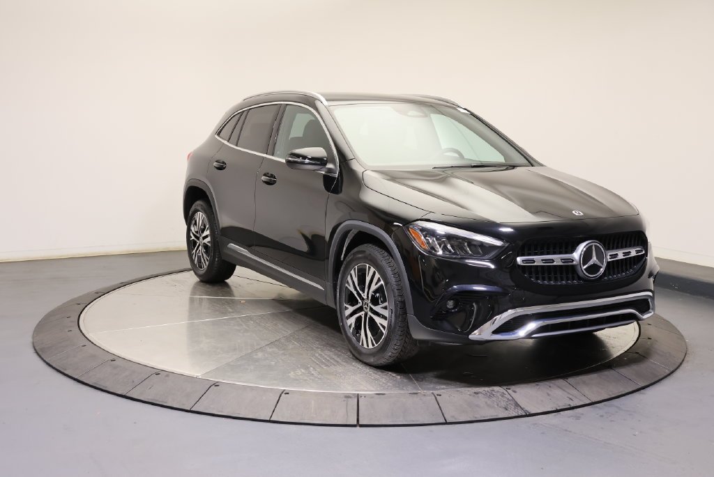 New 2026 Night Black Mercedes-Benz GLA 250 image 7