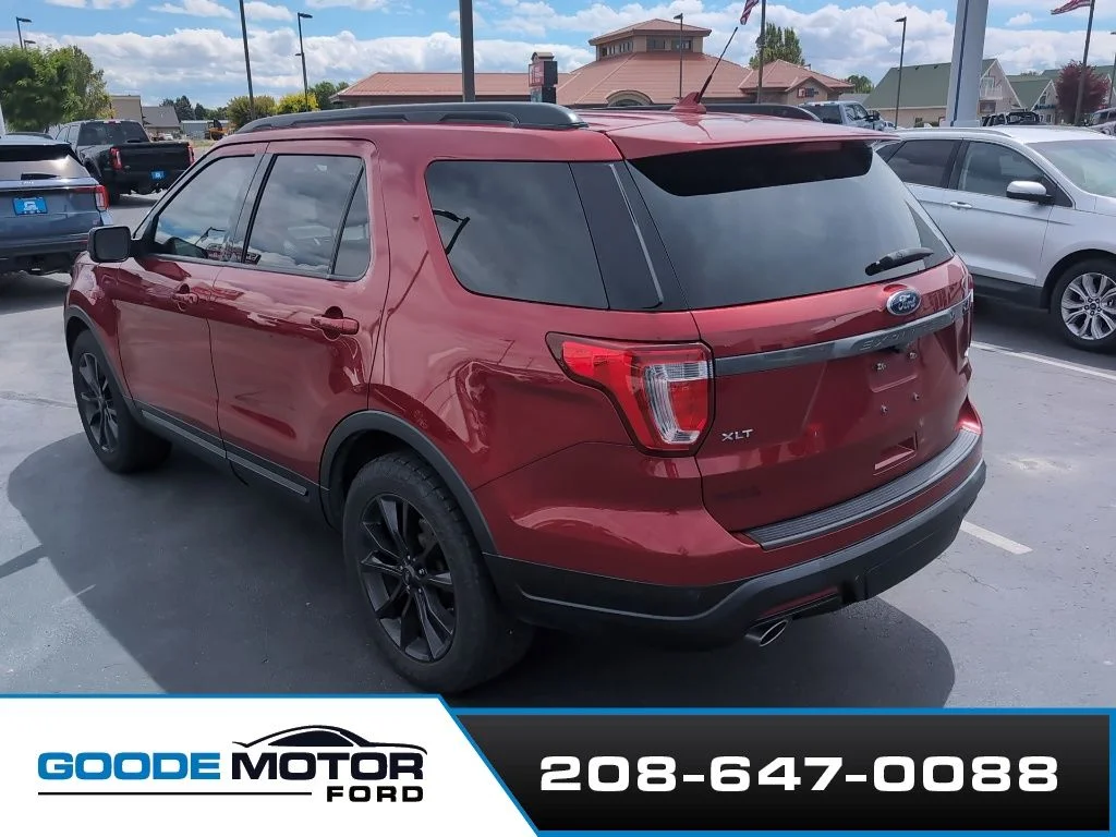 Used 2019 Ruby Red Metallic Ford XLT image 4