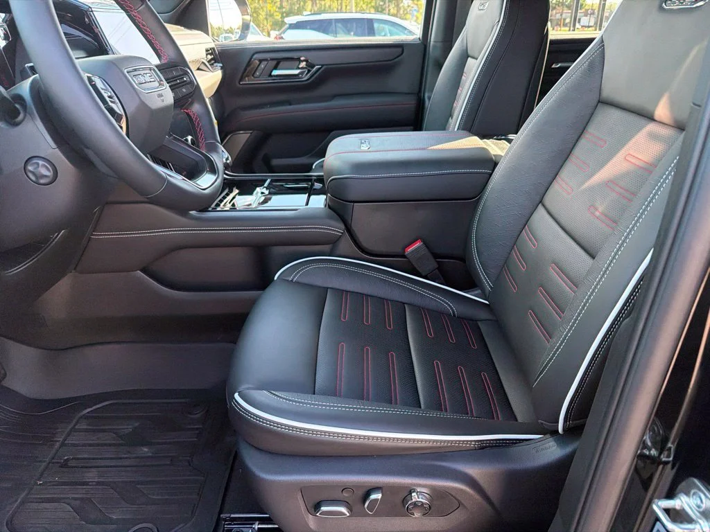 New 2026 Onyx Black GMC AT4 Ultimate image 25