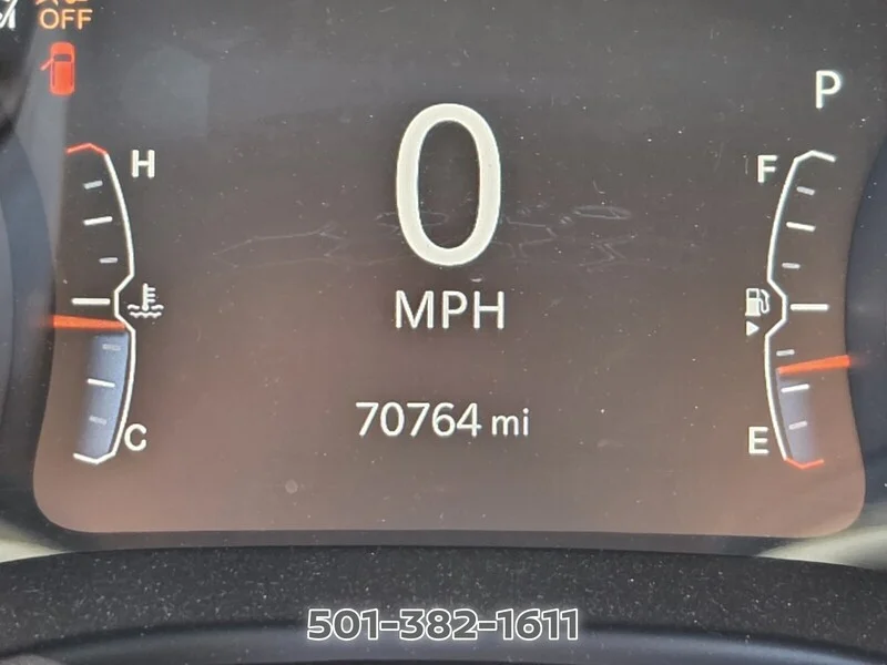 Used 2024 Baltic Gray Metallic Clearcoat JEEP LATITUDE 4X4 image 28