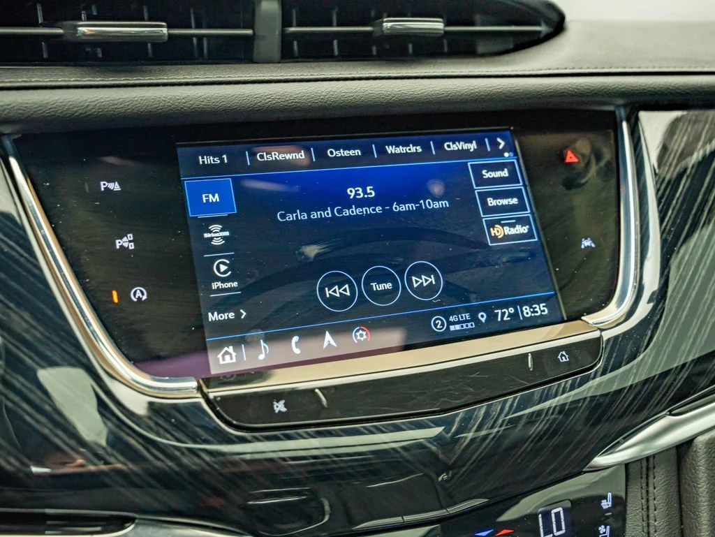 Used 2025 Crystal White Tricoat Cadillac Premium Luxury image 25