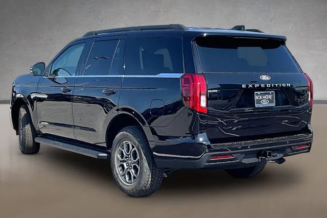 New 2027 Black Ford Active image 3