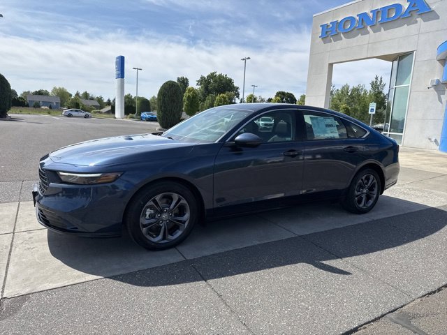 Used 2026  Honda EX-L image 12
