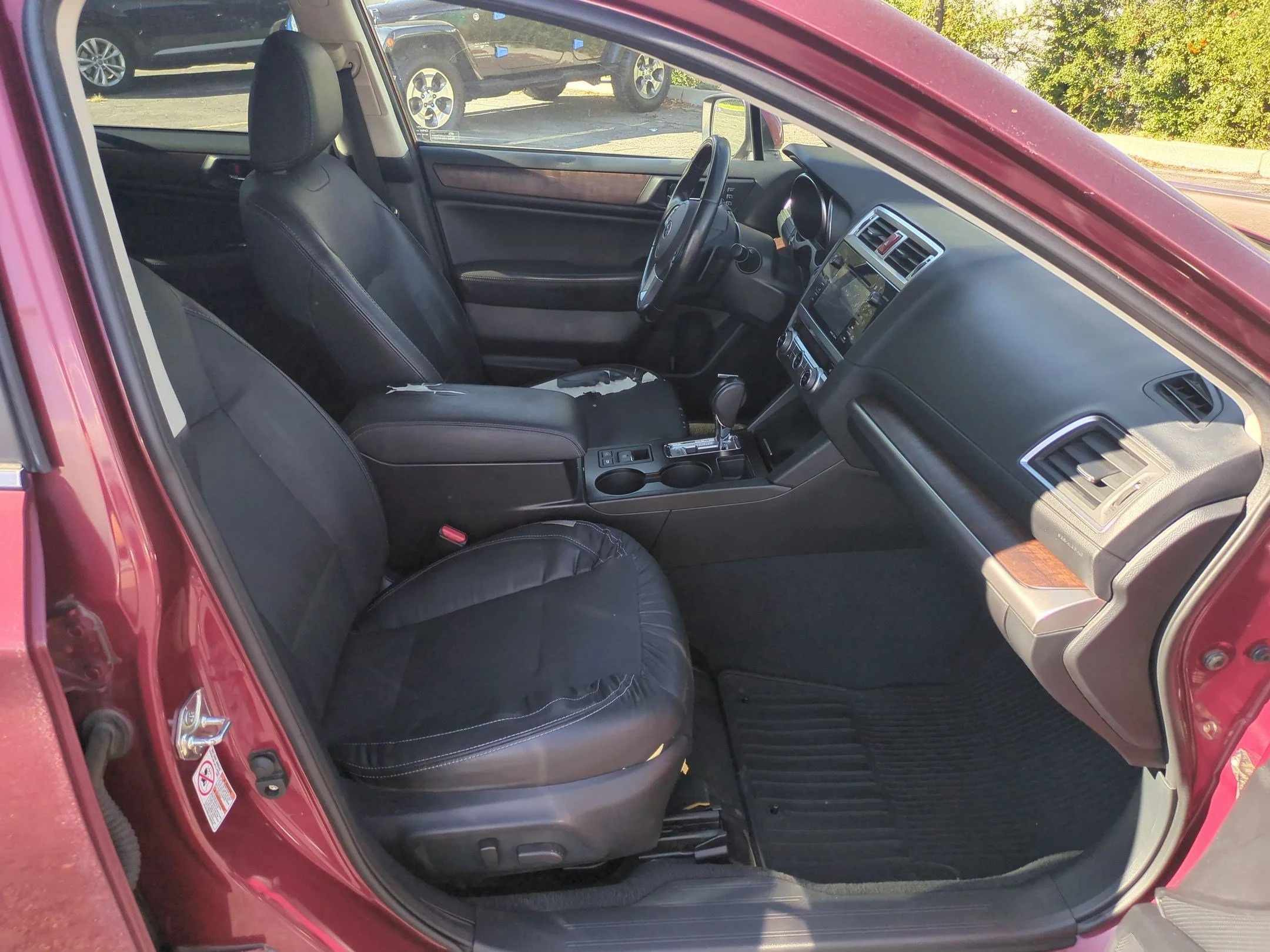 Used 2017 Venetian Red Pearl Subaru Limited image 30