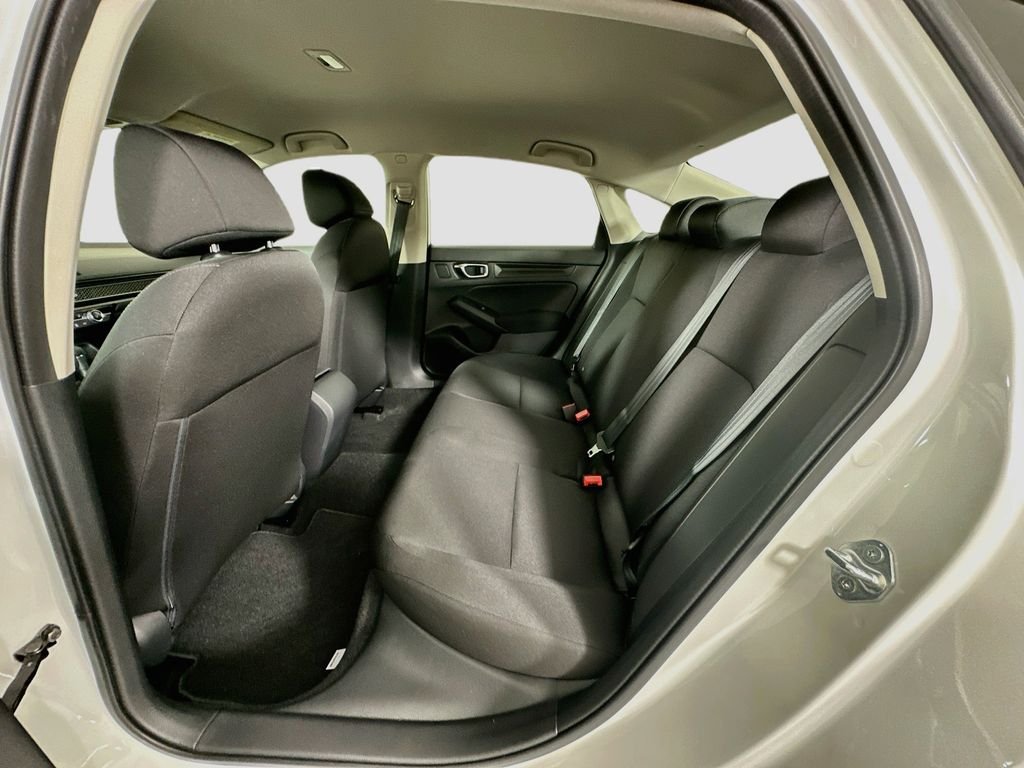 New 2026 Platinum White Pearl Honda LX image 16
