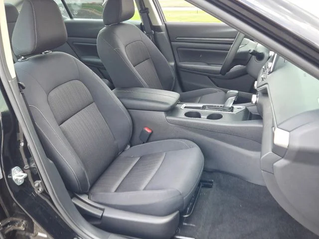 Used 2025 Black Nissan 2.5 S image 15