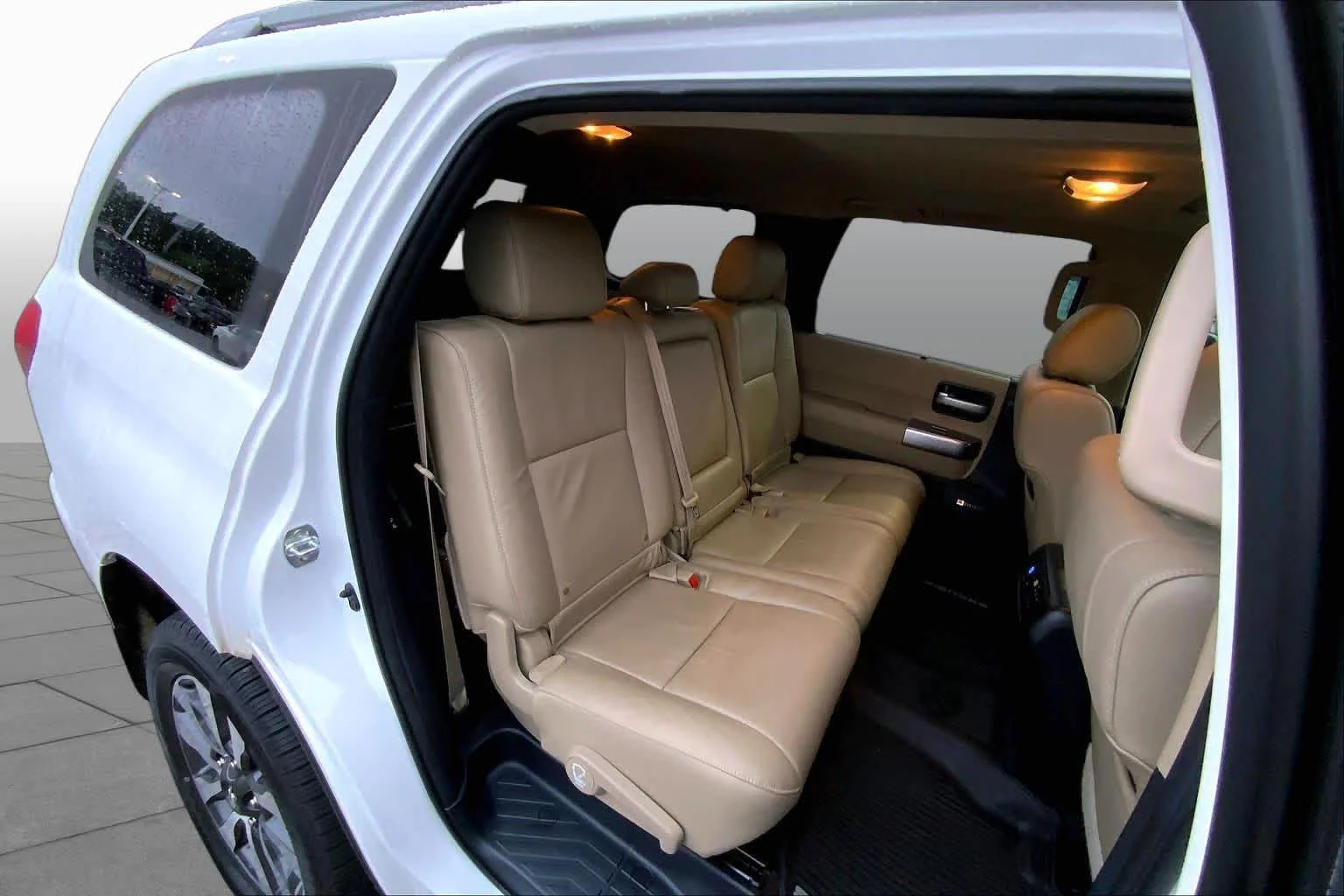 Used 2020 Super White Toyota Limited image 18