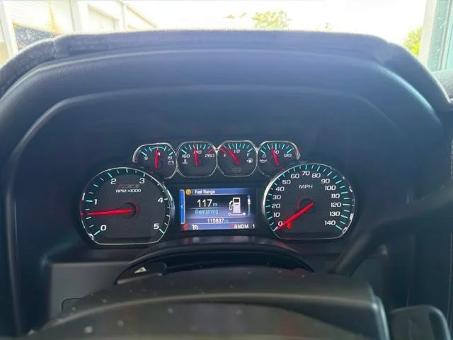Used 2015 SILVER ICE METALLIC Chevrolet LTZ image 4