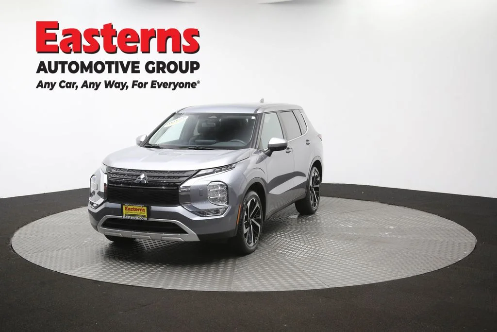 Used 2024 Gray Mitsubishi SE image 55