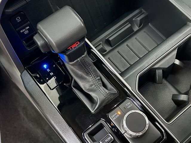 Used 2022 Silver Toyota SR5 image 17