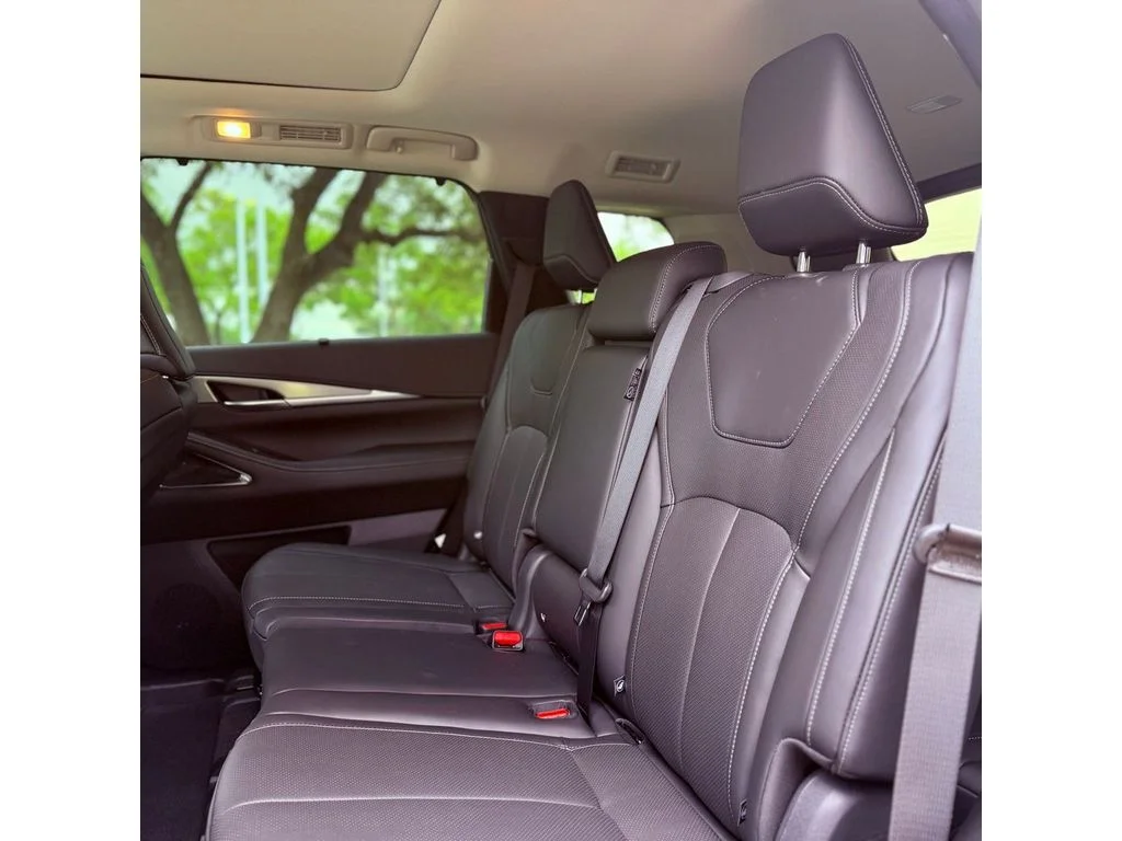 New 2026 Harbor Gray INFINITI Luxe AWD image 27
