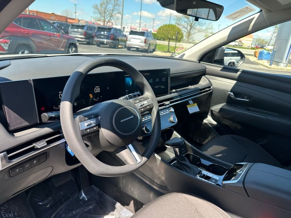 New 2026 White Hyundai SEL AWD image 17
