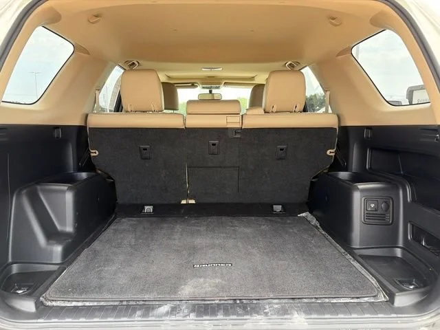 Used 2012  Toyota SR5 image 18