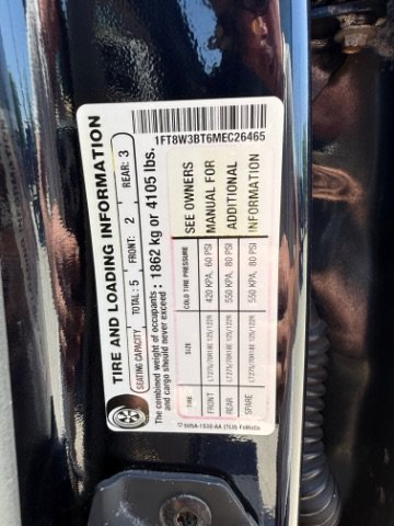 Used 2021 Blue Ford LARIAT image 25