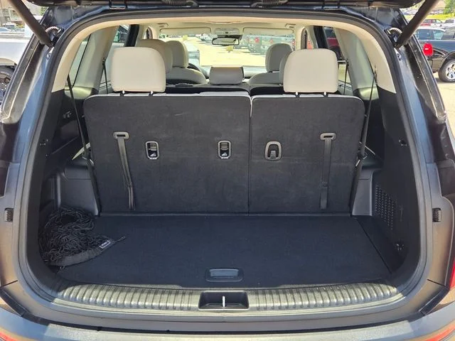 Used 2020 Black Kia EX image 13