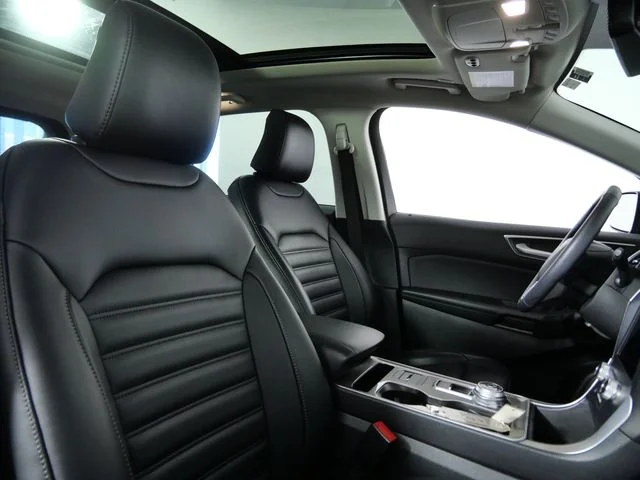 Used 2024 Black Ford SEL image 12